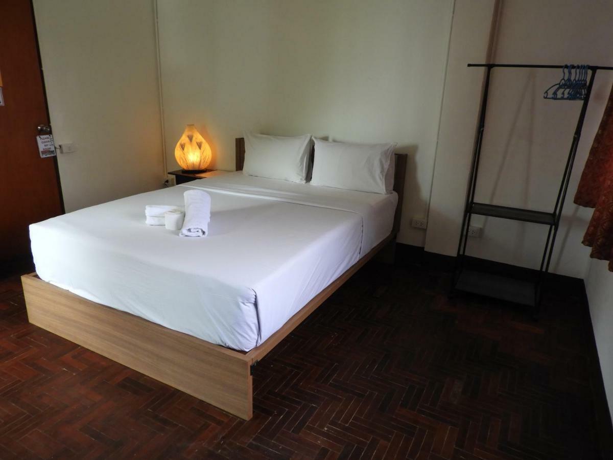 P'Lyn House Hotel Csiangmaj Kültér fotó