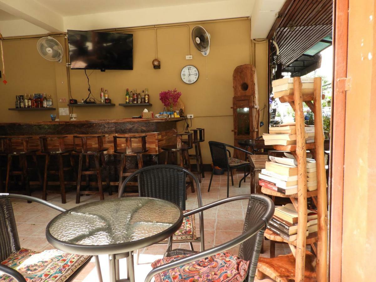 P'Lyn House Hotel Csiangmaj Kültér fotó